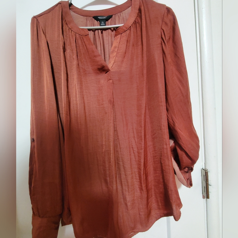 Simply Vera Vera Wang Rust Blouse